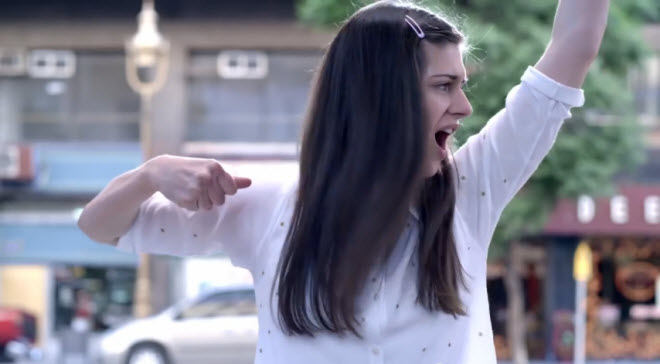 ����� ����� ������ Evian "Baby & Me" 3.34 million